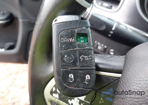 2016 Dodge Charger Sxt z USA, uszkodzony, nr VIN 2C3CDXHG6GH174063